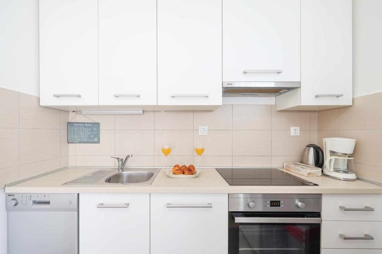 Cozy Niko Apartment - Private Parking And Balcony Zadar Exterior photo