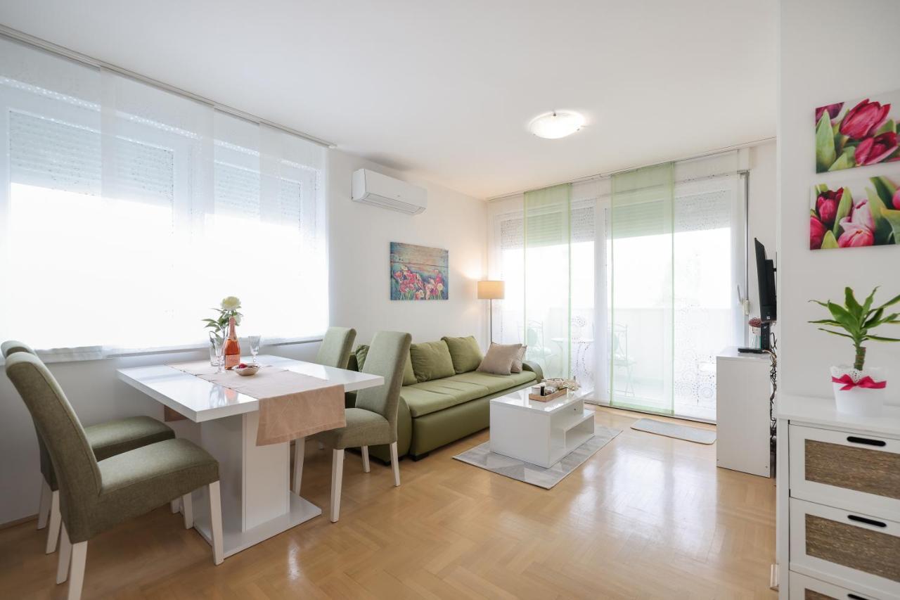 Cozy Niko Apartment - Private Parking And Balcony Zadar Exterior photo