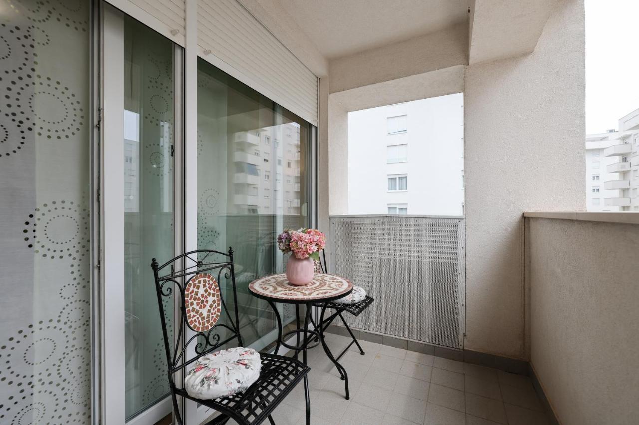 Cozy Niko Apartment - Private Parking And Balcony Zadar Exterior photo
